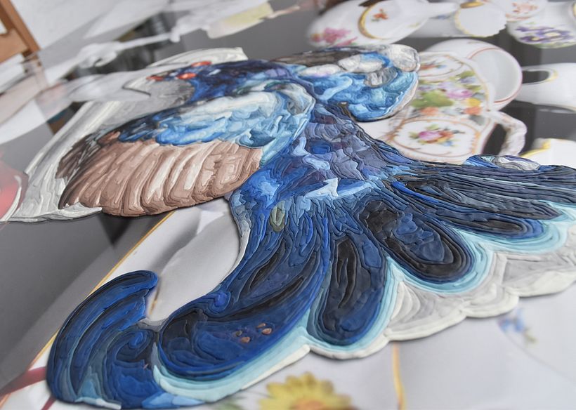 Recolección y apropiación: Serie realizada en Berlin. Recorriendo los mercados de las pulgas, fui sacando registro de los puestos y luego algunos elementos los hice en plasticina. 5