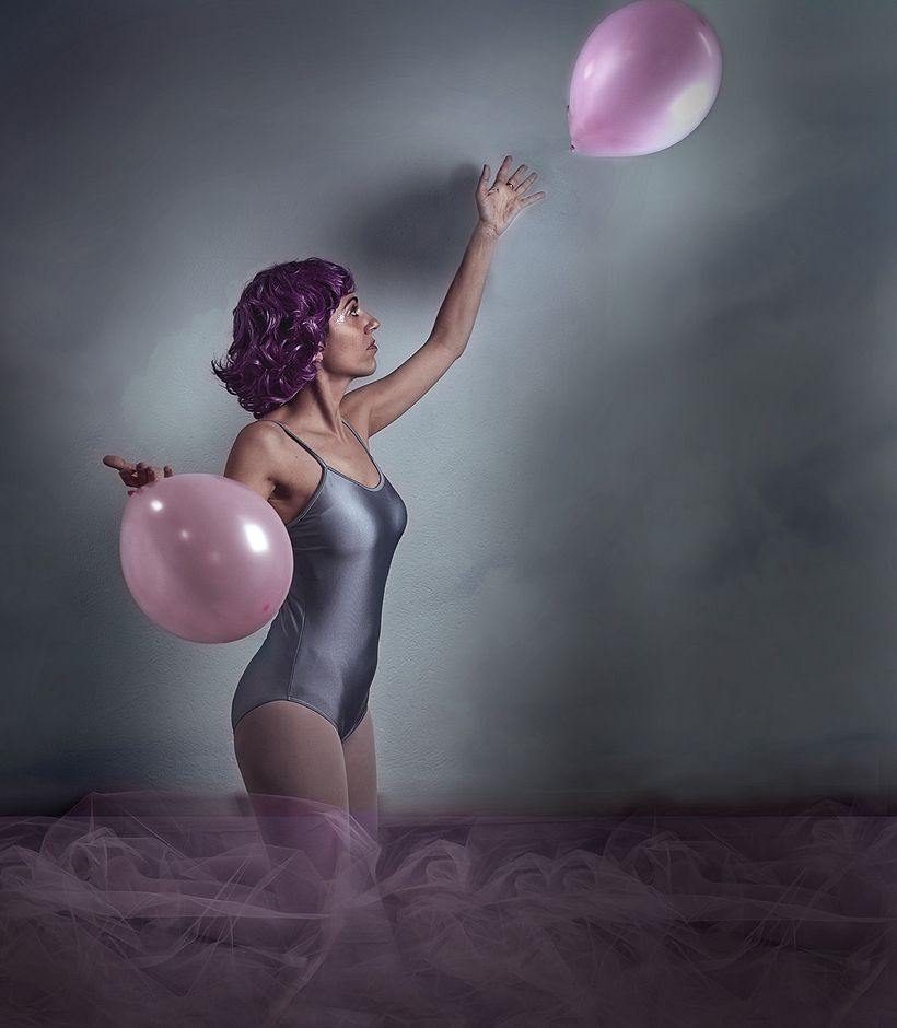 Último retoque con photoshop: ampliar lienzo, resaltar luces y sombras sobretodo de la cara y modificar el color