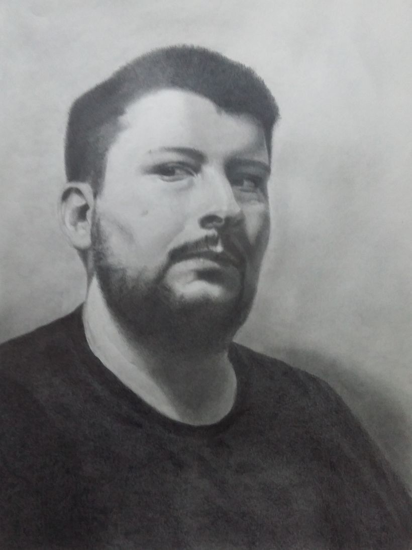 Mi Proyecto del curso: Retrato realista con lápiz de grafito 0