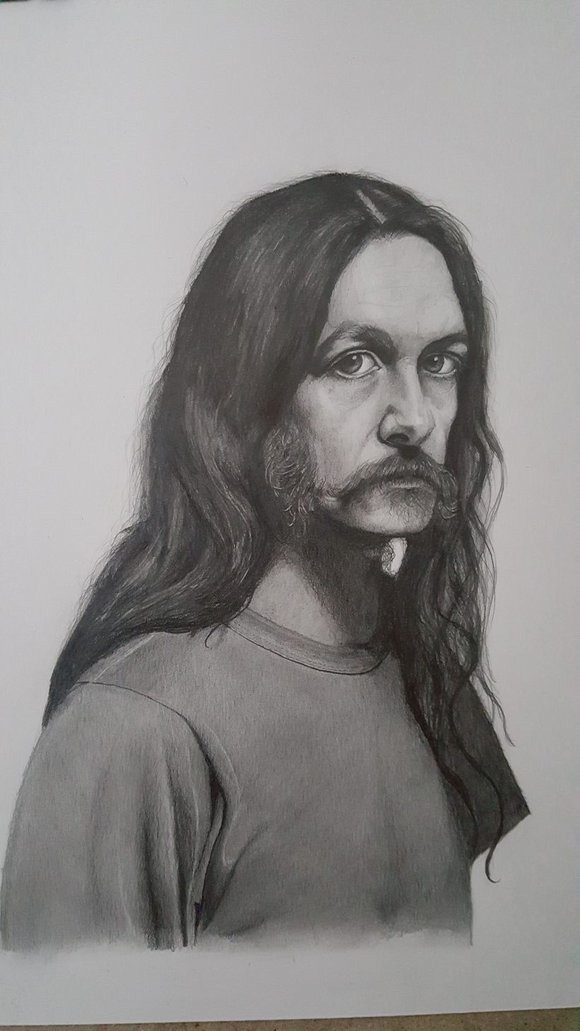 Mi Proyecto del curso: Retrato realista con lápiz de grafito 7