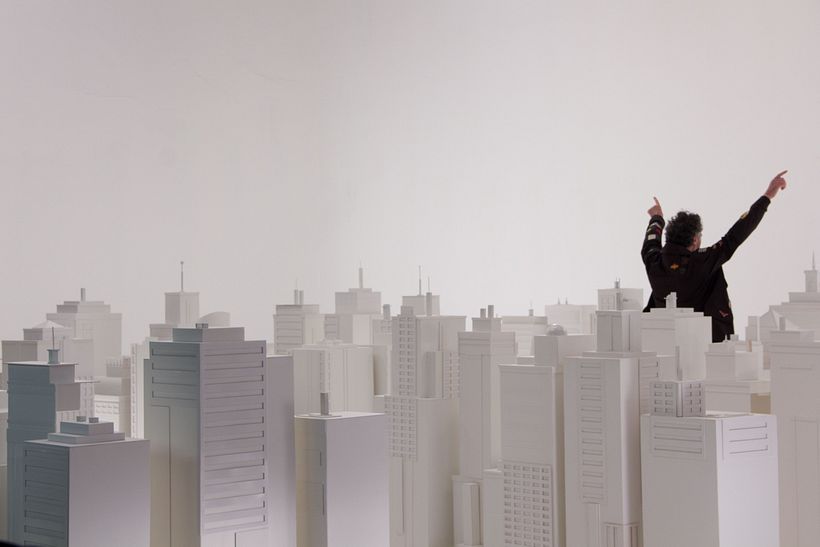 LA CIUDAD LIBERADA - Video Clip Fito Paez 5