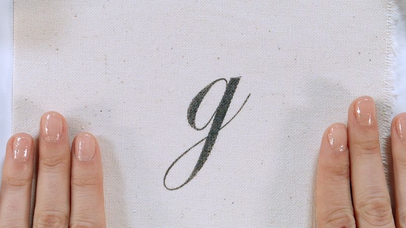 Cómo transferir un diseño a una tela para bordar(I): solvente 25