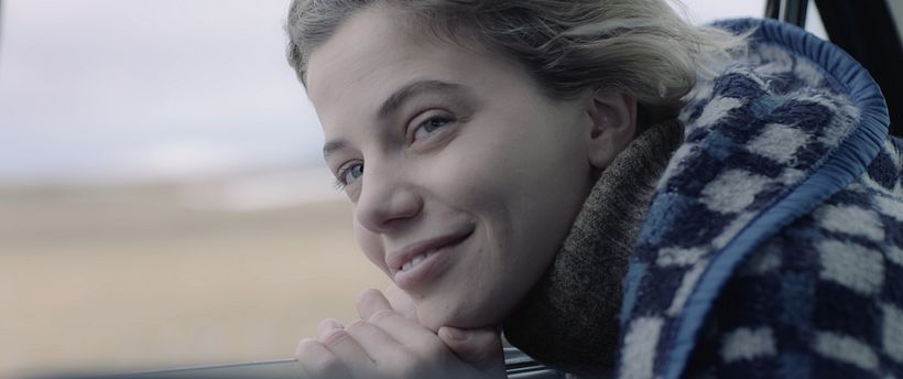 La muerte no existe y el amor tampoco (2019) 10