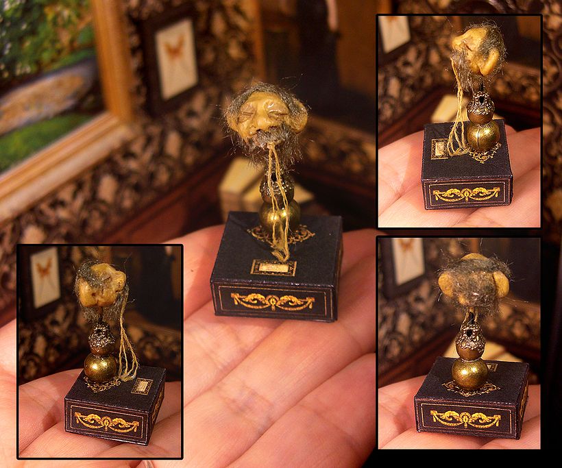 Miniatures scale : 12 th 12