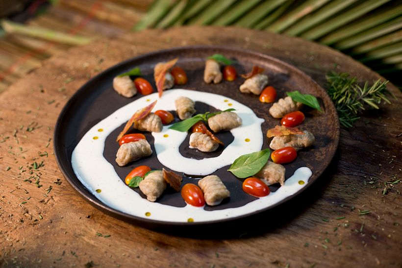 L'Ananas Restaurant 8