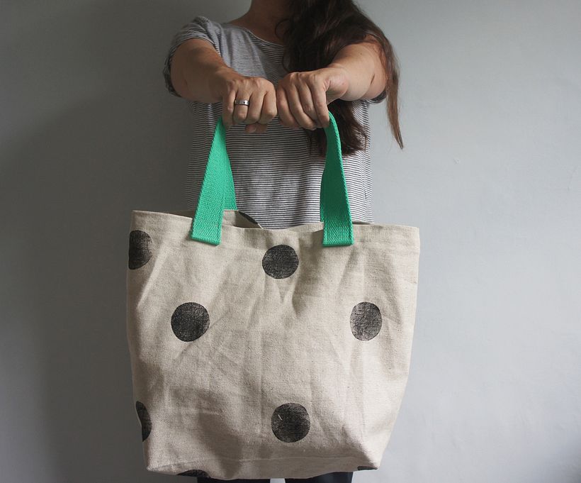 Descarga gratis un patrón para realizar tu propia tote bag 1