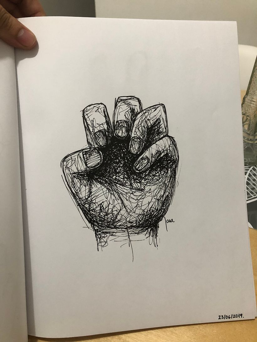Otra...mano 0