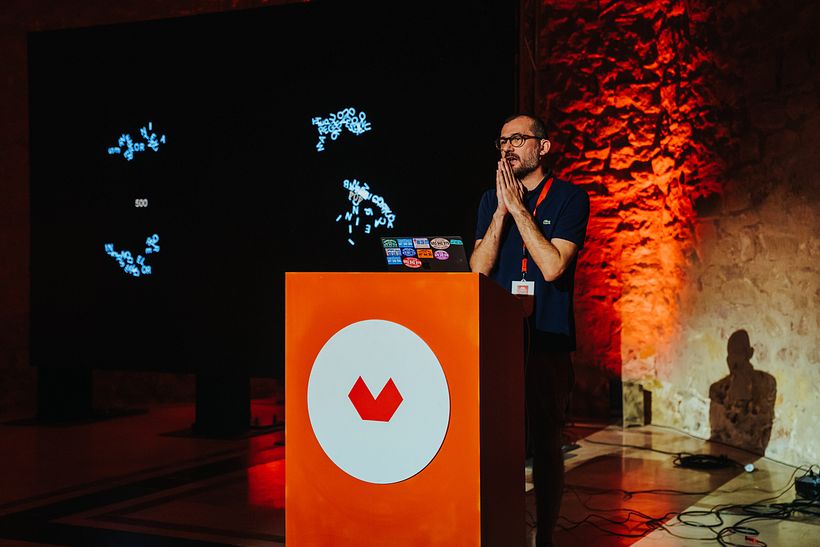 Bruno Sellés, de Vasava, durante su conferencia