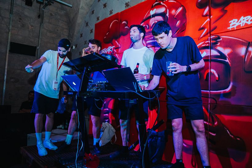 Amigo Total se encargó de poner música al cierre de Domestikart