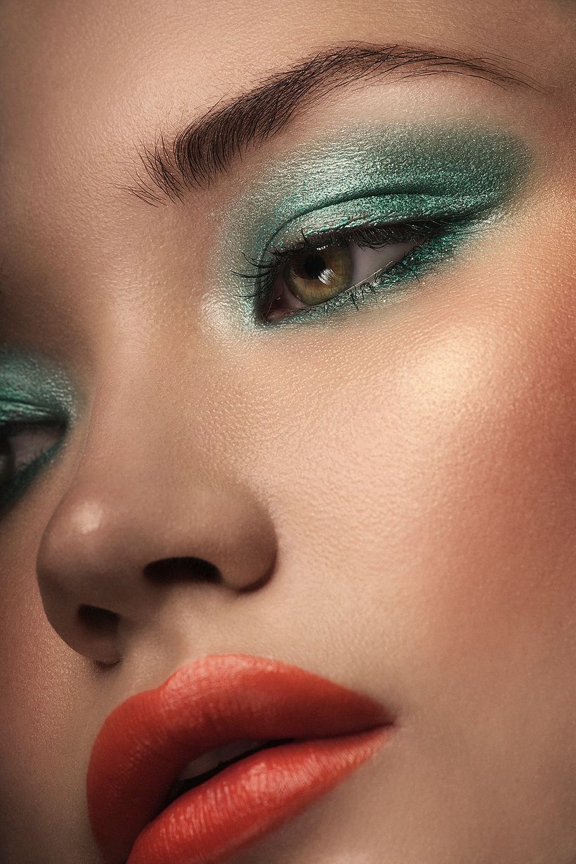Modelo: Alisa Arguchintseva Maquillaje: Monserrat  Estilismo: Ricci 