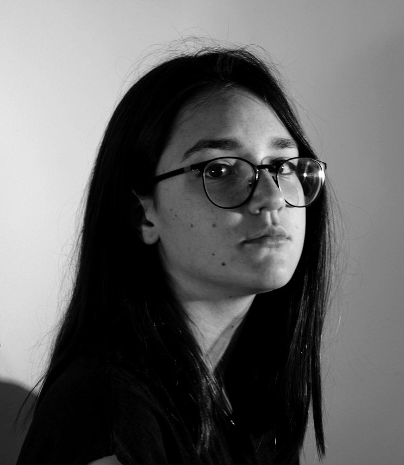 Mi Proyecto del curso: Retrato realista con lápiz de grafito 2
