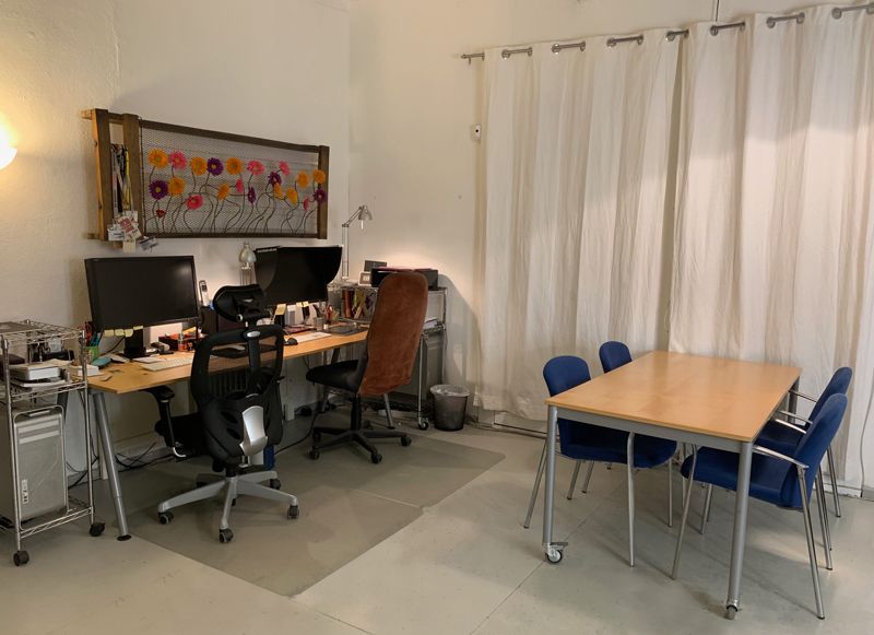 Estudio a compartir junto a estación de Sants 4