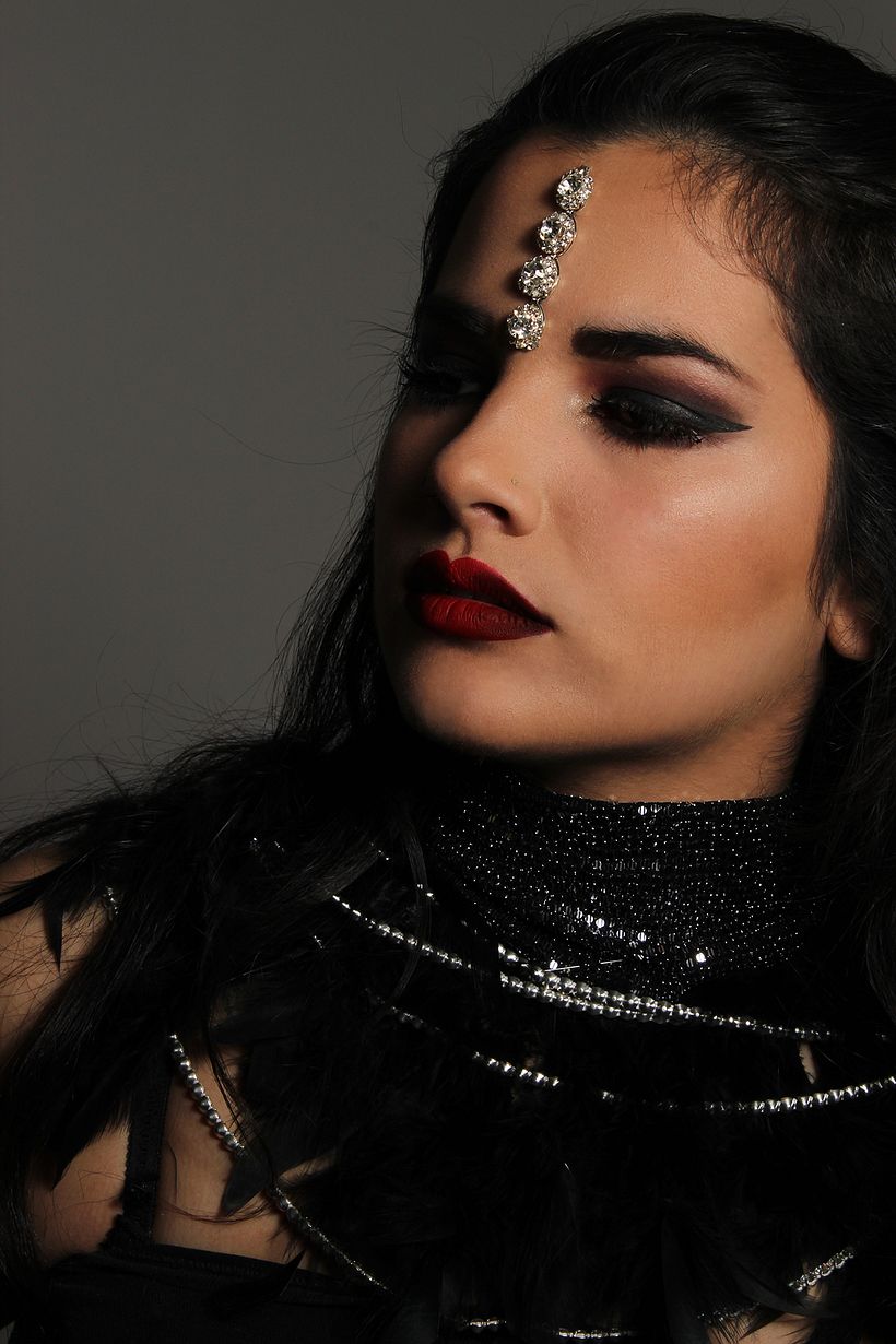 Vestuario+Maquillaje: Lide Madariaga / Fotografía: Andrea Solorzano / Edición: Lide Madariaga