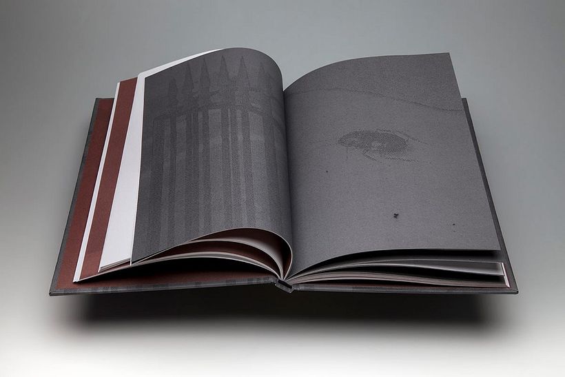Libro "Mr. & Dr." 4