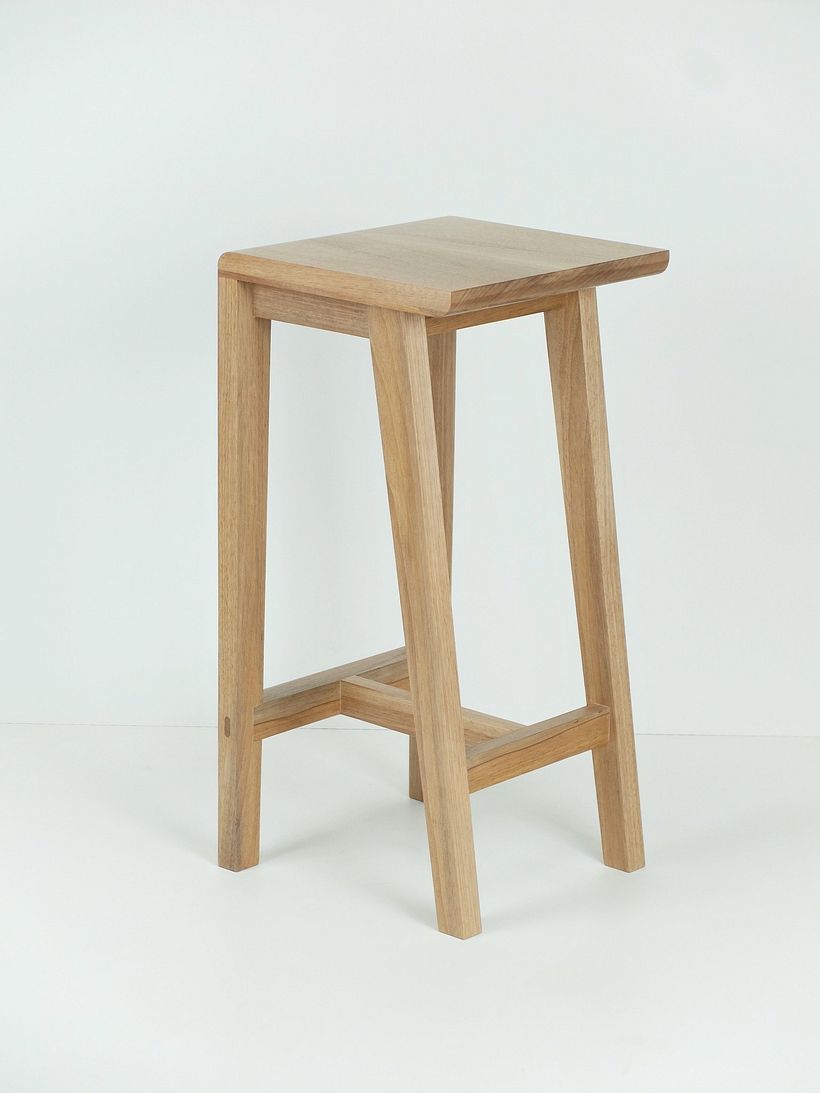 Jequitibá stools  0