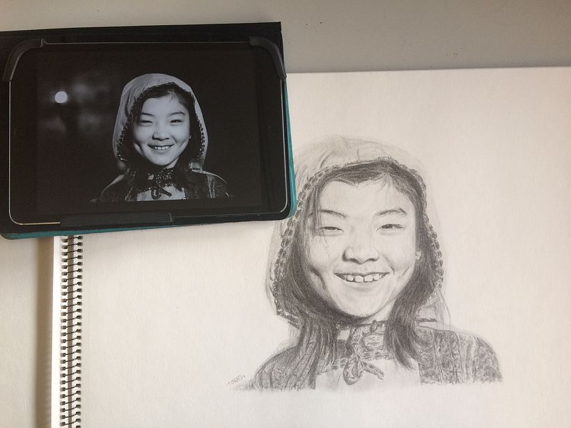 Mi Proyecto del curso: Retrato realista con lápiz de grafito -1
