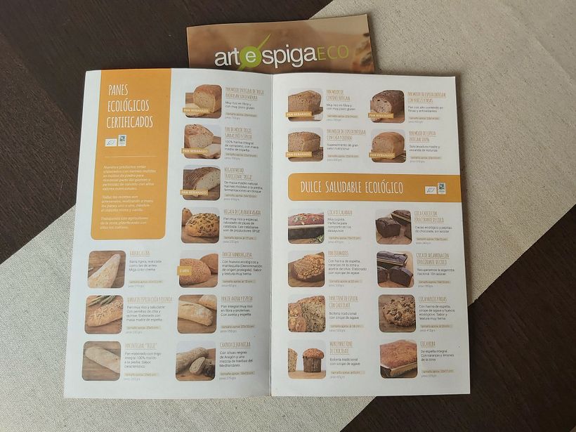 FOLLETO PRODUCTO - Design editorial