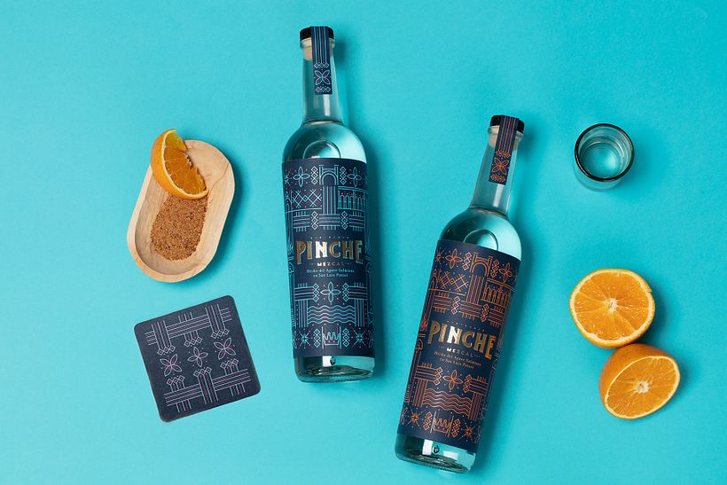 Pinche Mezcal - Diseño