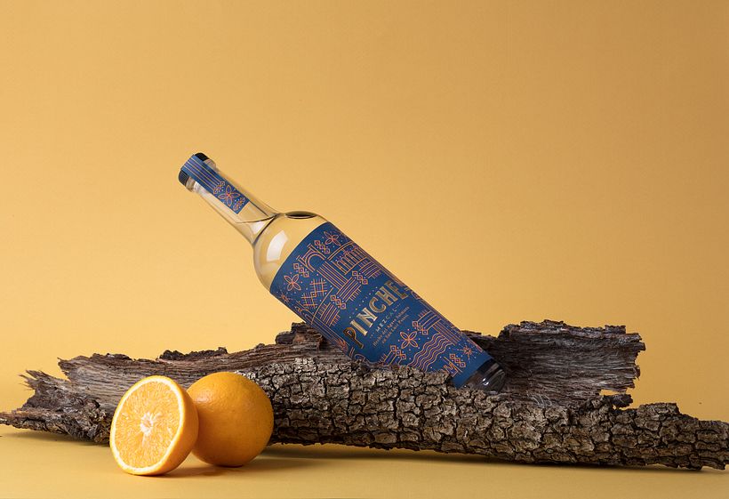 Pinche Mezcal - Diseño