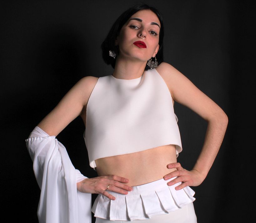 Fotografía + Edición: Lide Madariaga / Modelo: Elena Gil / Diseño: Elena Gil