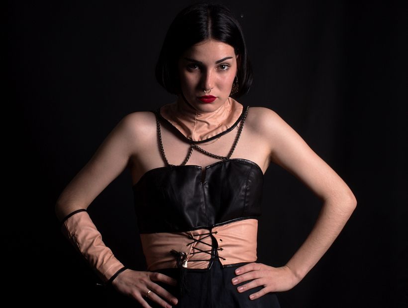 Fotografía + Edición: Lide Madariaga / Modelo: Elena Gil / Diseño: Cantia Aparicio