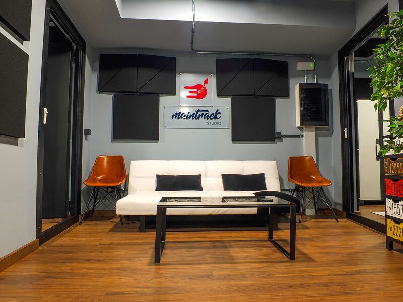 Estudio de grabación - MainTrack Studio 4
