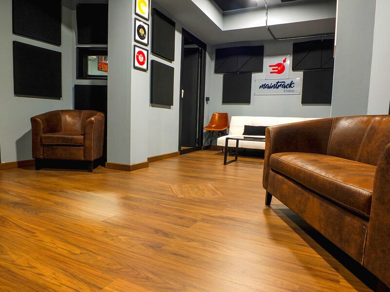 Estudio de grabación - MainTrack Studio 5