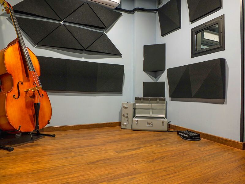 Estudio de grabación - MainTrack Studio 10