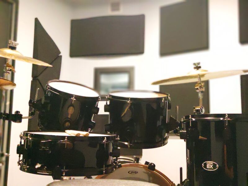 Estudio de grabación - MainTrack Studio 12