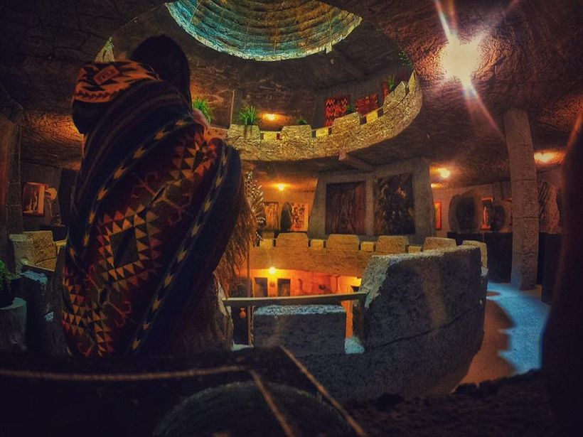 Pintor Ortega Maila- Sala de Exposición Templo del sol 41