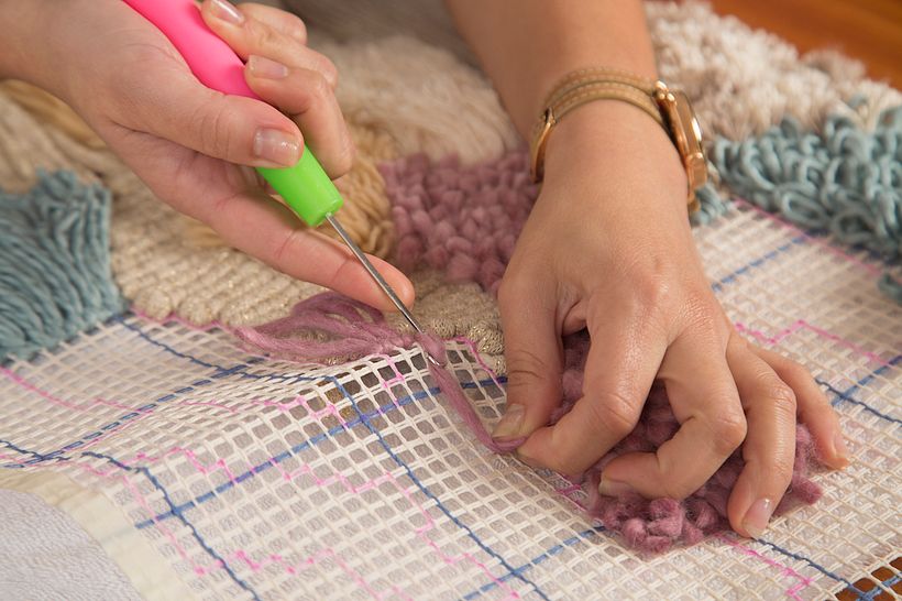 Proceso del latch hooking 