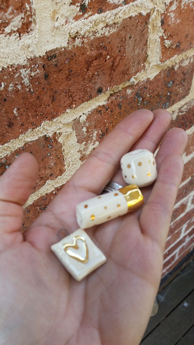My project in Ceramic Jewelry for Beginners course - Cerámica