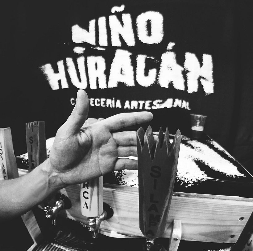 Niño Huracán 10