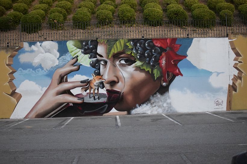 Baco, dios de la fertilidad y el vino y la fabula de la zorra y las uvas en homenaje a F.M. Samaniego, nacido en Laguardia