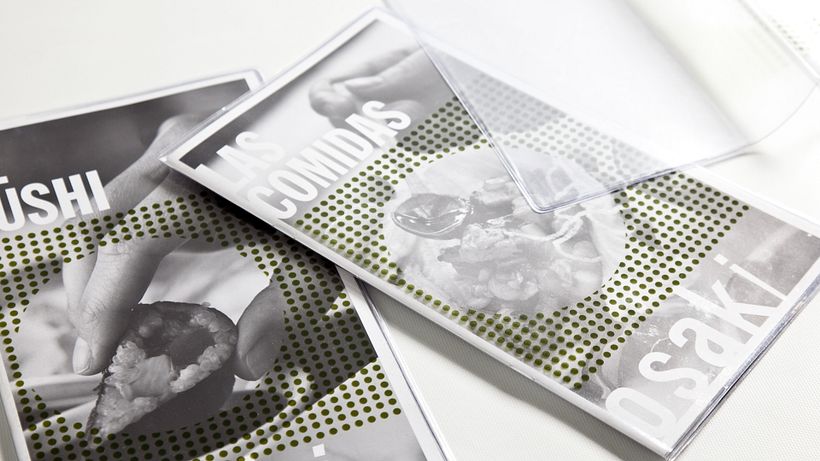 Los menús tenían un forro impreso en serigrafía para proteger las cartas
