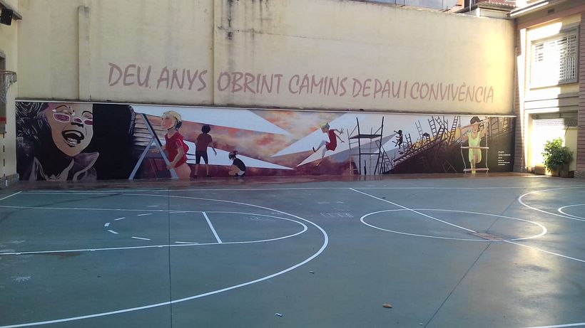 Mural a l´escola Pau Vila. Dissenyat per Xavi Roda. El vam fer els alumnes de 1er de pintura mural de l´E. Massana