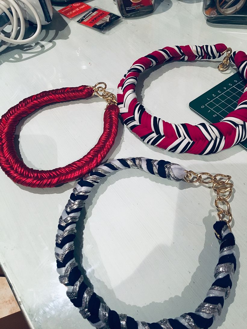 Mi Proyecto del curso: Creación de joyería textil 0