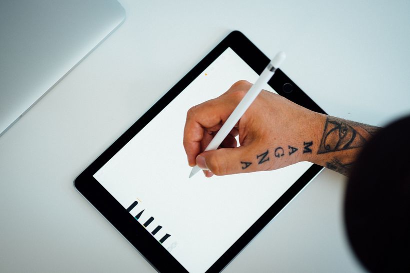 The Creative Process: from Briefing to Budget 1