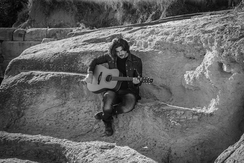 Mi Proyecto del curso: Fotografía de retrato con luz natural. Entrevista + posado 7