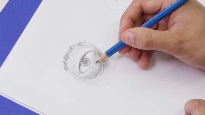 Drawing dark circles under the eyes is a matter of handling shadow and light
