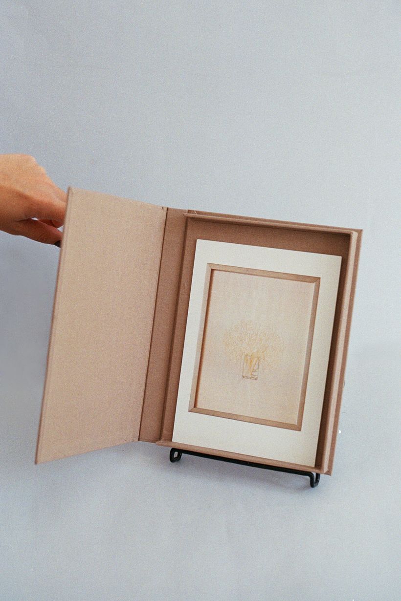 Caja-libro para Proyecto Carmen Córdoba de Julieta Casariego 1