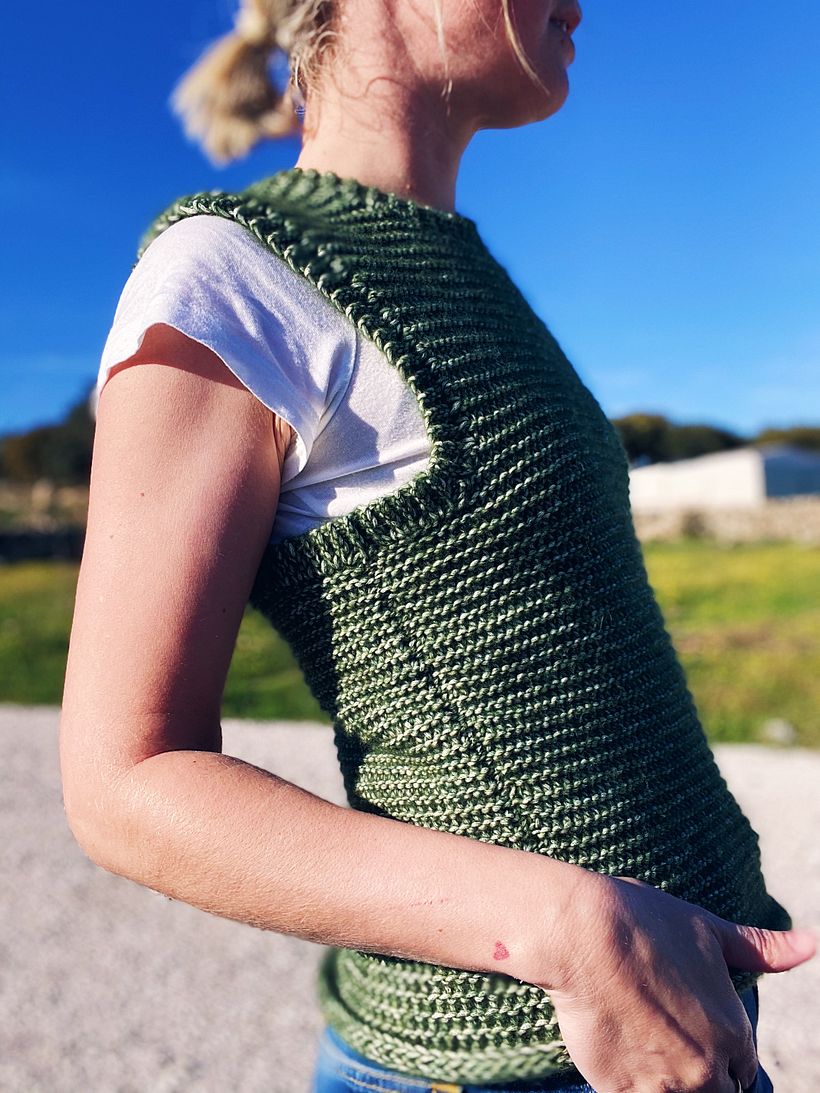 ANDALUSIAN VEST 1