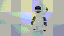 Tuve un poco de problemas con mi proyecto, debido a que en MIXAMO deformaba el cuerpo de mi robot. 