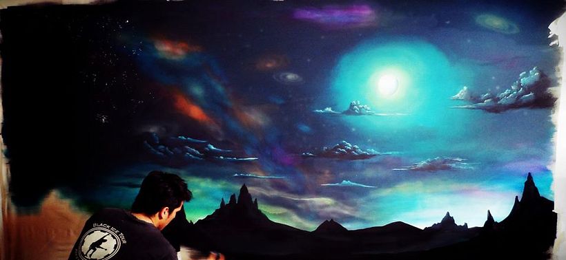Pintando fondo para escenografía- acrílico sobre lienzo  