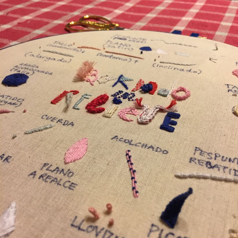 Mi Proyecto del curso: Introducción al bordado en relieve - Artesanato