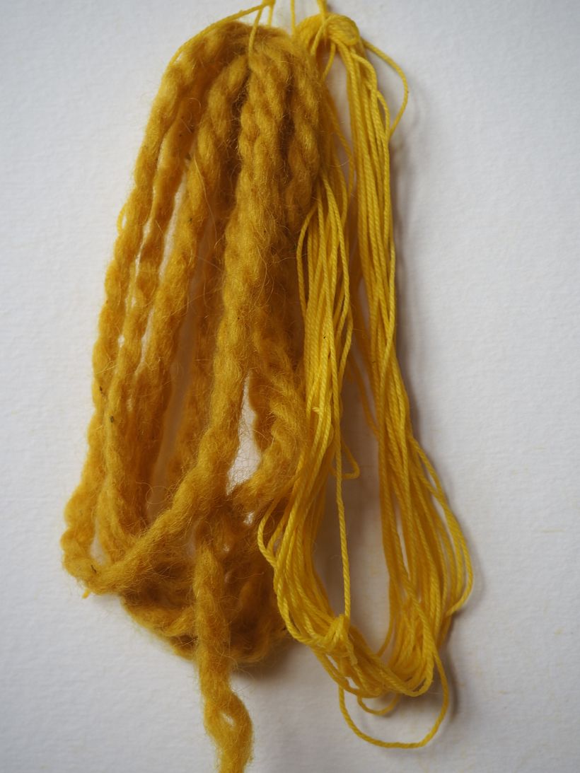 @itzal_diseinua Teñido textil con pigmentos naturales 3