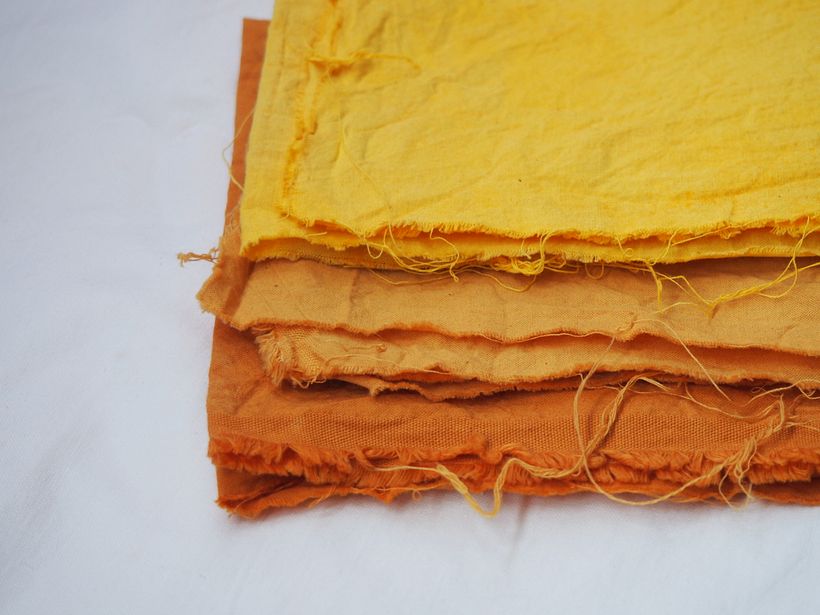 @itzal_diseinua Teñido textil con pigmentos naturales 7