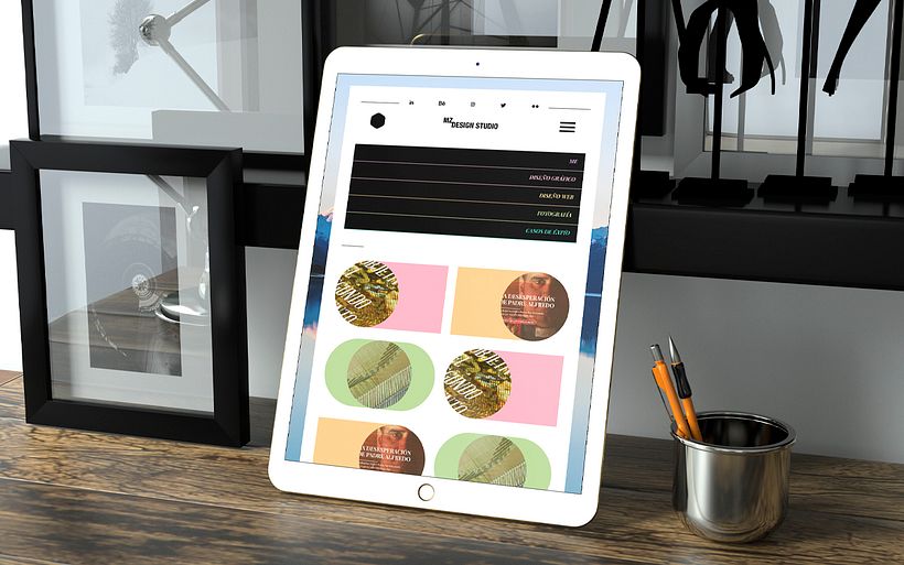 HOME versión Tablet. Menú desplegable.