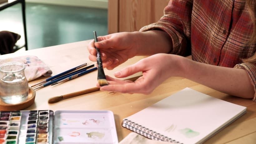 Types of Watercolor Brushes and How to Use Them 3