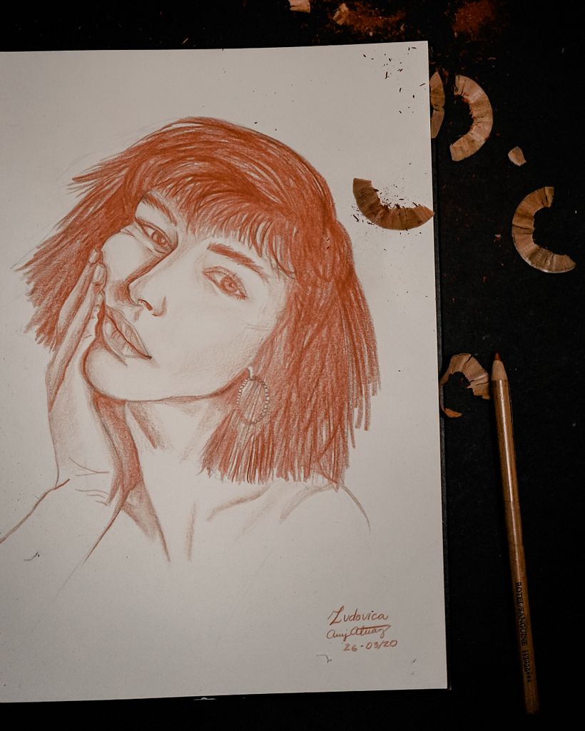 Retrato de Alice Pagani. Dibujo con lápiz sanguina. 